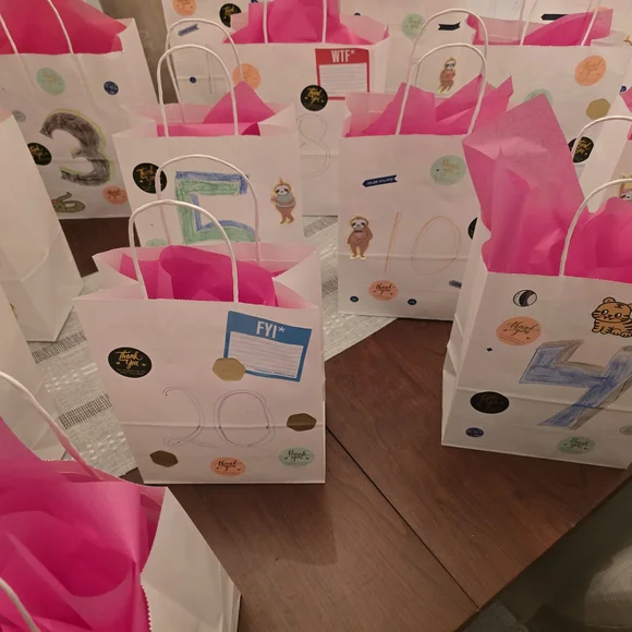 October Birthday Bag Game!! Pick a Number, Every Bag a Winner! One Grand Prize!! - Picture 5 of 16
